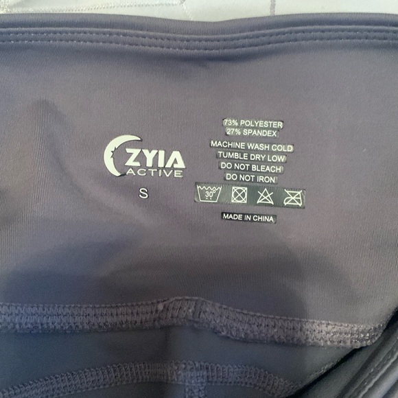ZYIA Active Leggings Size S US Gray Light‎ n Tight Hi-Rise 7/8 24" Inseam - Picture 6 of 10